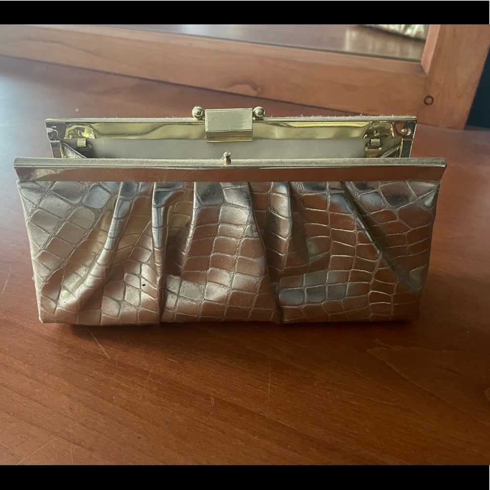 Purse, alligator/crocodile print